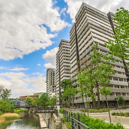 Coin Apartamenty Вроцлав Екстер'єр фото
