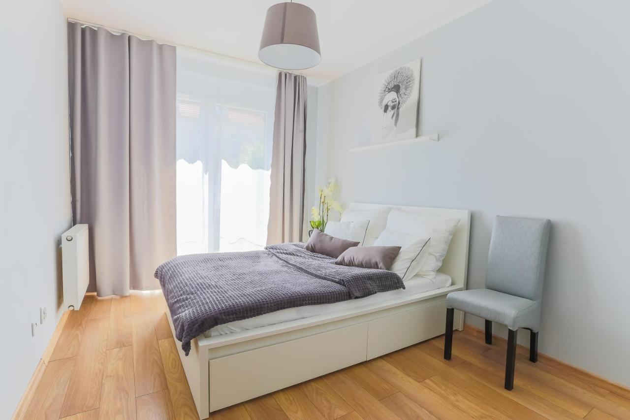 Coin Apartamenty Вроцлав Екстер'єр фото