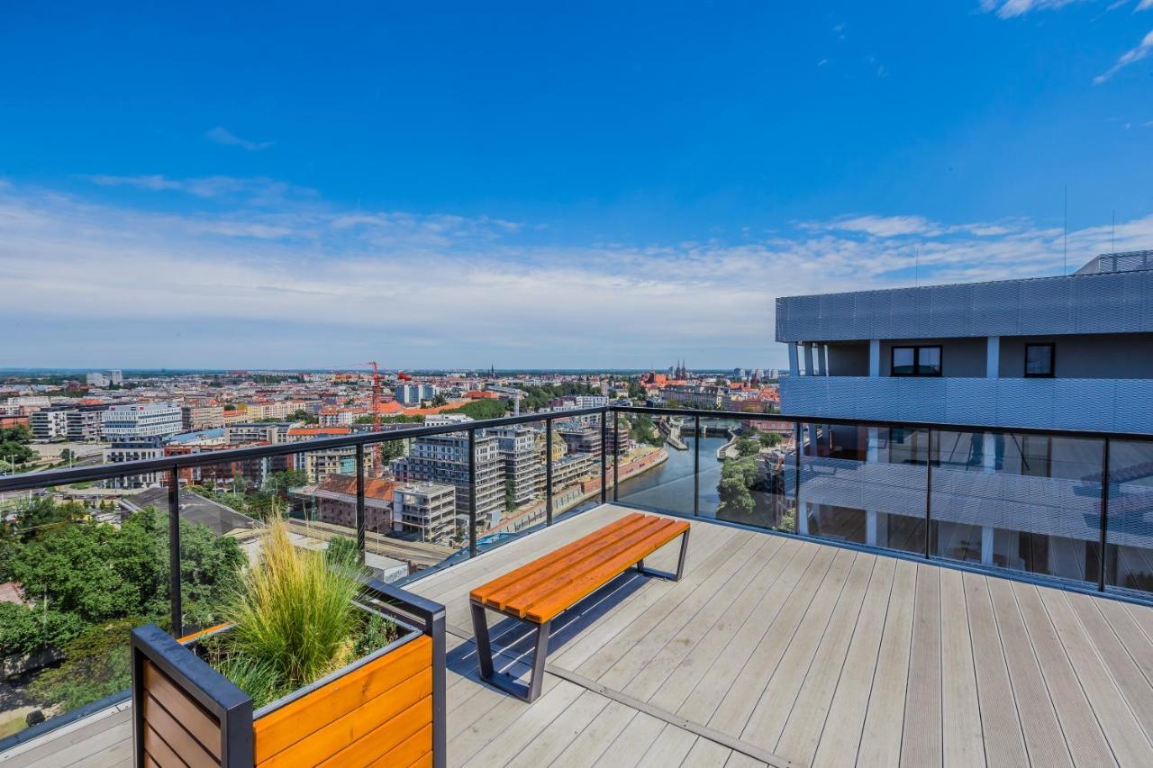 Coin Apartamenty Вроцлав Екстер'єр фото