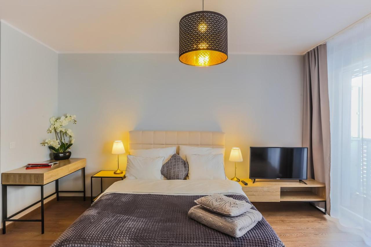 Coin Apartamenty Вроцлав Екстер'єр фото