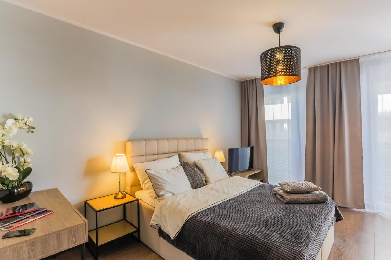 Coin Apartamenty Вроцлав Екстер'єр фото