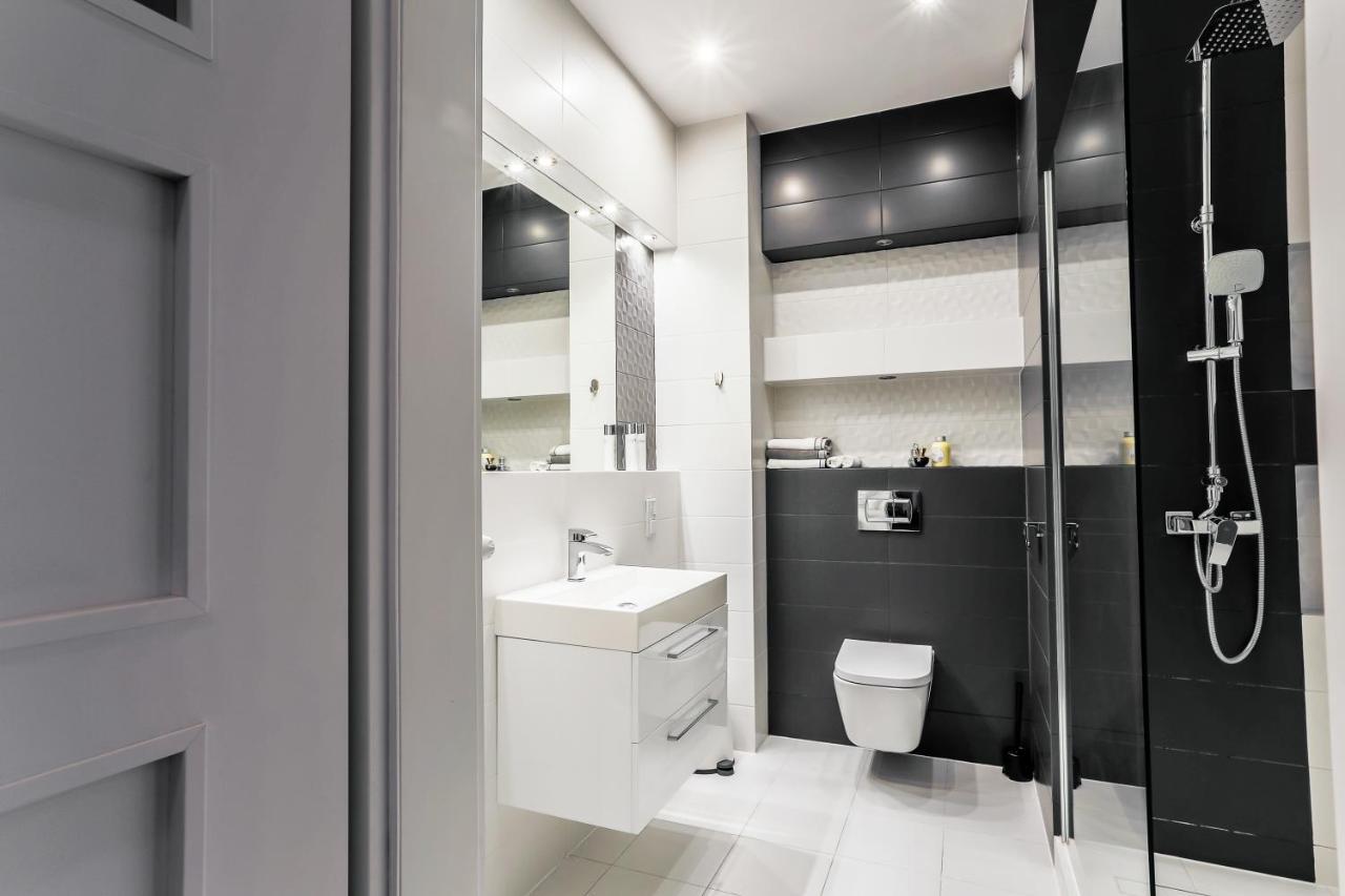 Coin Apartamenty Вроцлав Екстер'єр фото